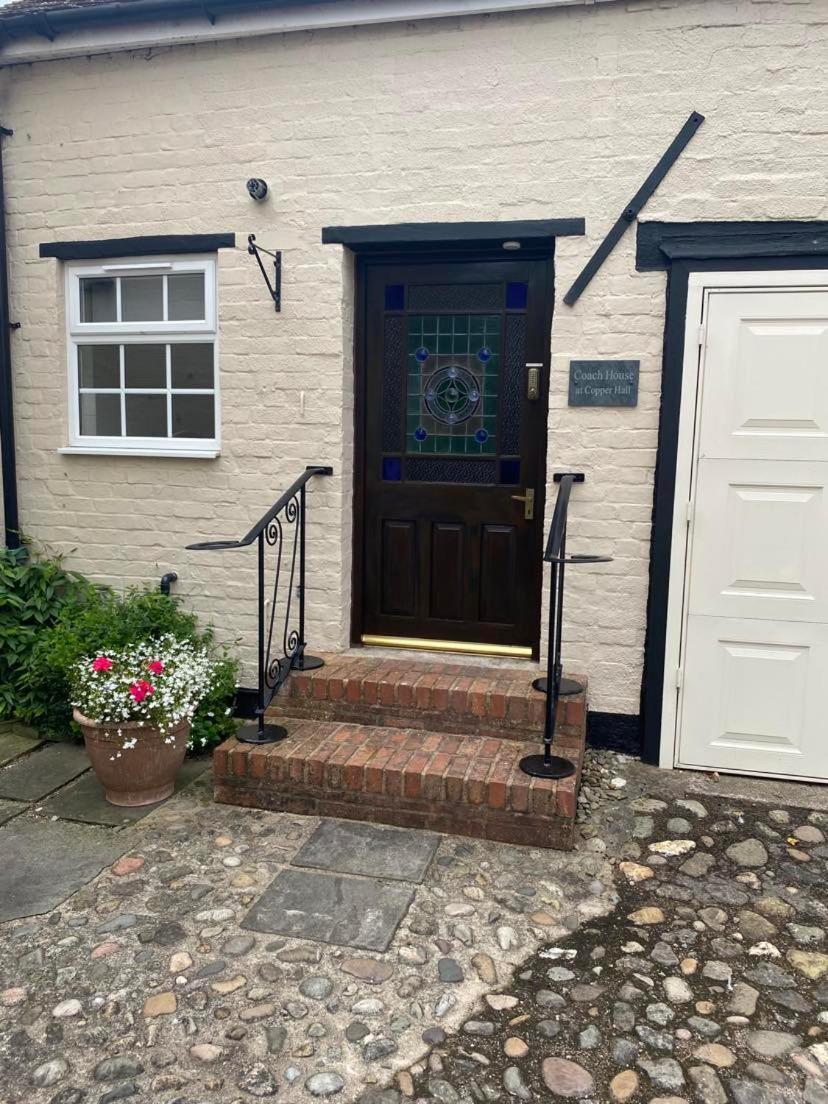 The Coach House At Copper Hall Leominster Exterior photo